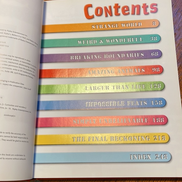 Ripley’s Believe It Or Not Book - Picture 7 of 12